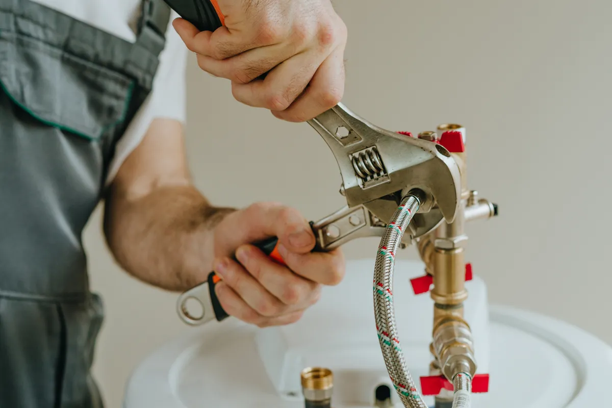 Affordable fixture repair and replacement services in Lake View Terrace, CA for residential properties.